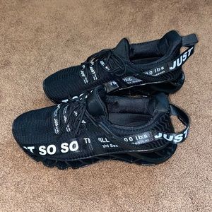 JUST SO SO SNEAKERS
